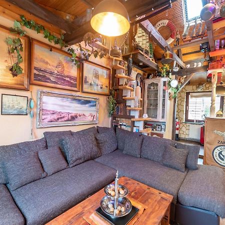 Comfortable Apartment In Wismar Mecklenburg With Fireplace Luaran gambar