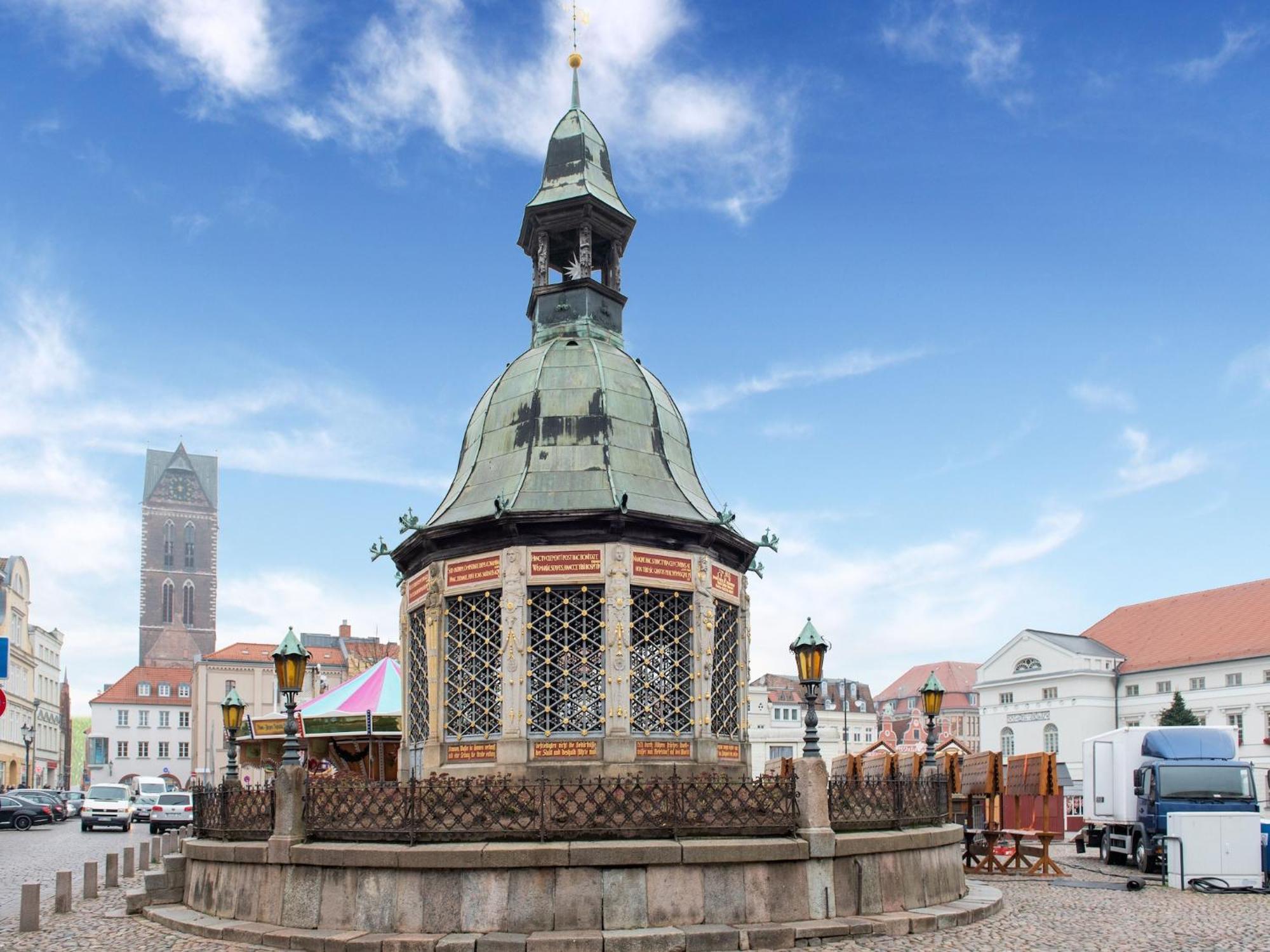 Comfortable Apartment In Wismar Mecklenburg With Fireplace Luaran gambar